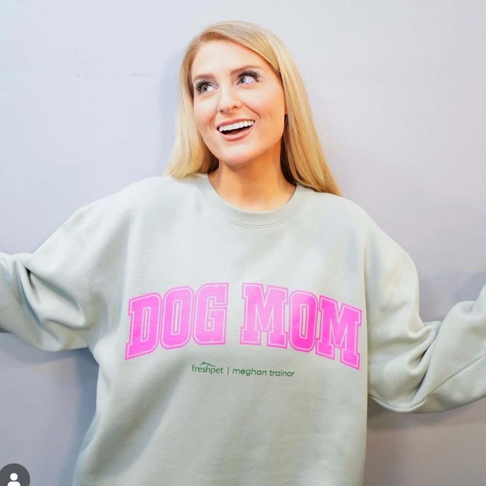 Meghan Trainor x freshpet Dog Mom crewneck with dog bandana